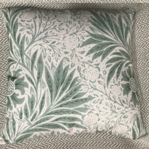 Linen Cushion (Utopia)